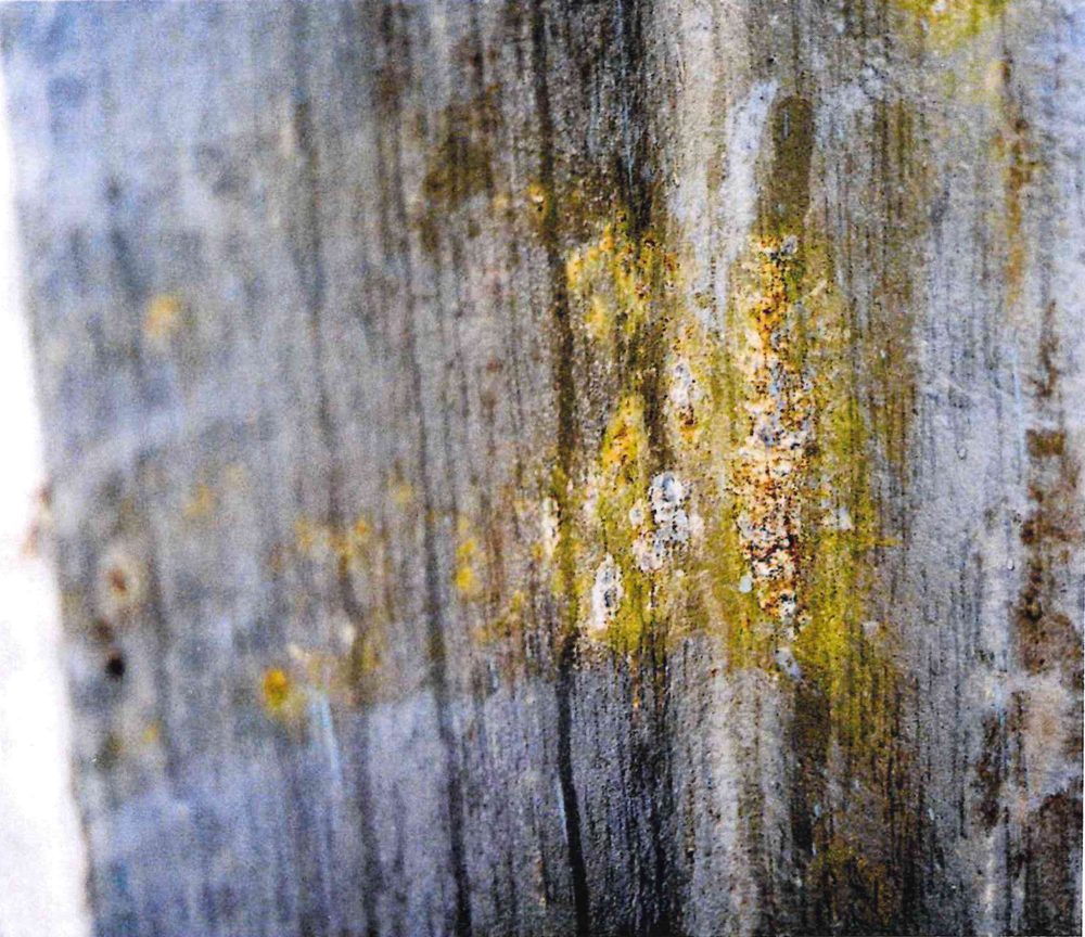 Flux Staining - example of unacceptable galvanized finish