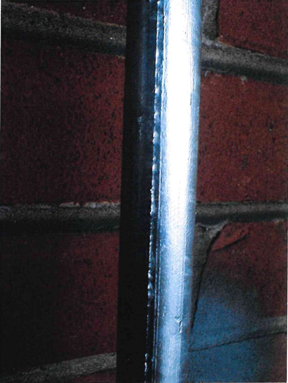 Sharp Striation - example of unacceptable galvanized finish