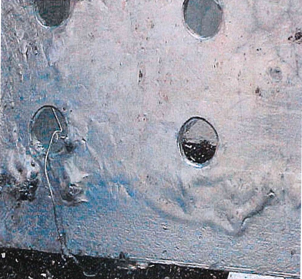 Uneven Drainage - example of acceptable galvanized finish