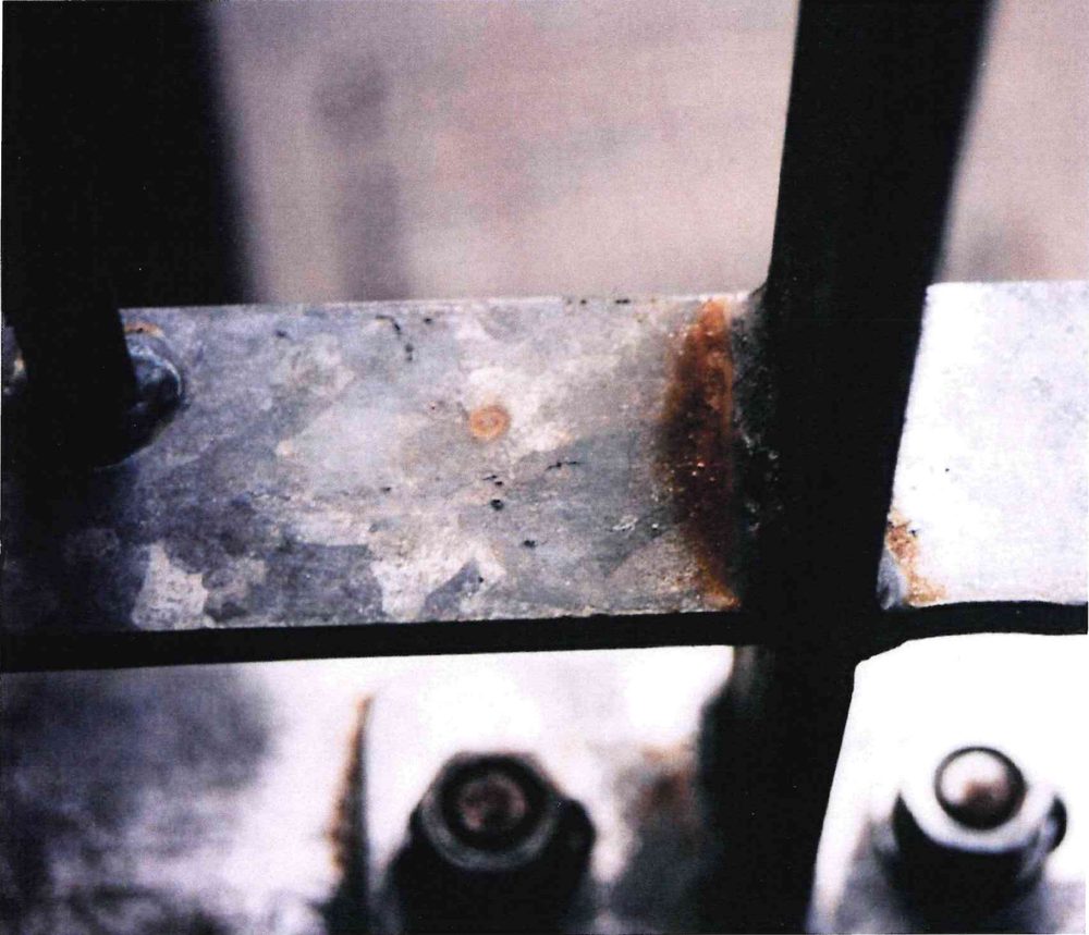 Weld Seepage Staining - example of acceptable galvanized finish